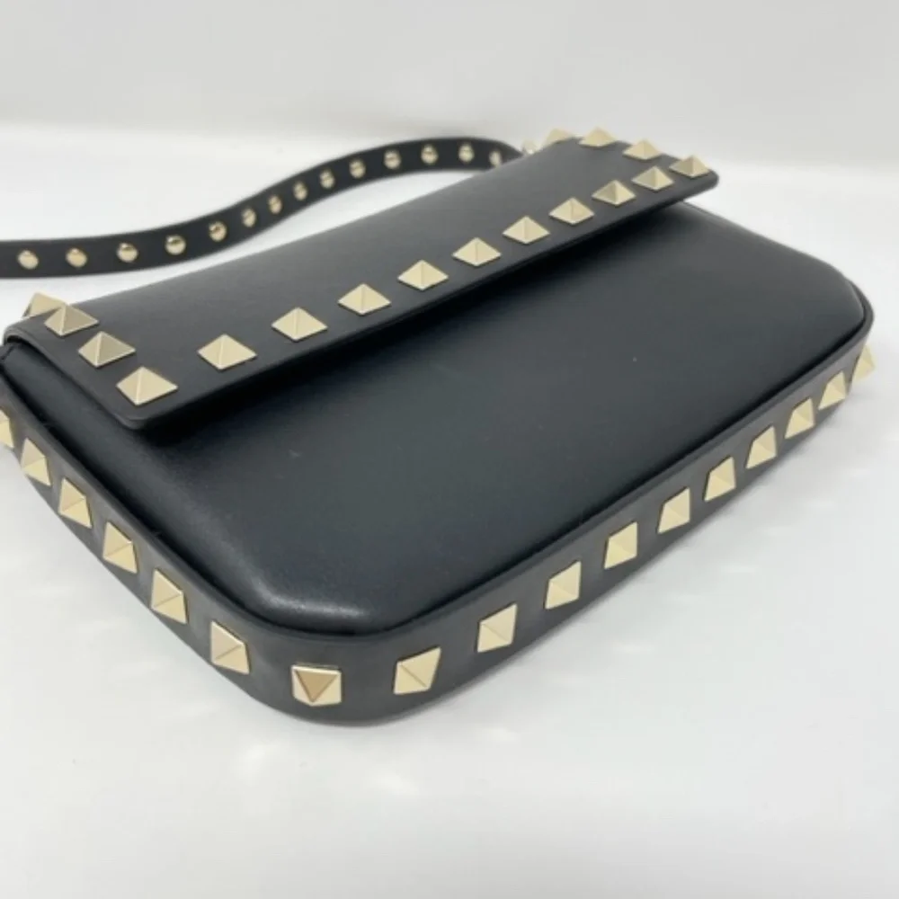Brand New Valentino Mini Rockstud Pouch - Picture 4 of 5